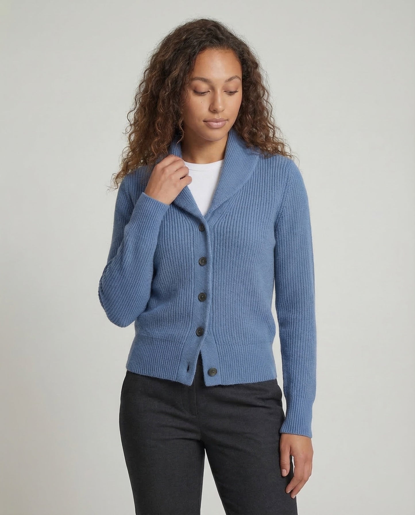 Ribbed Collared Buttoned Fitted Cardigan
