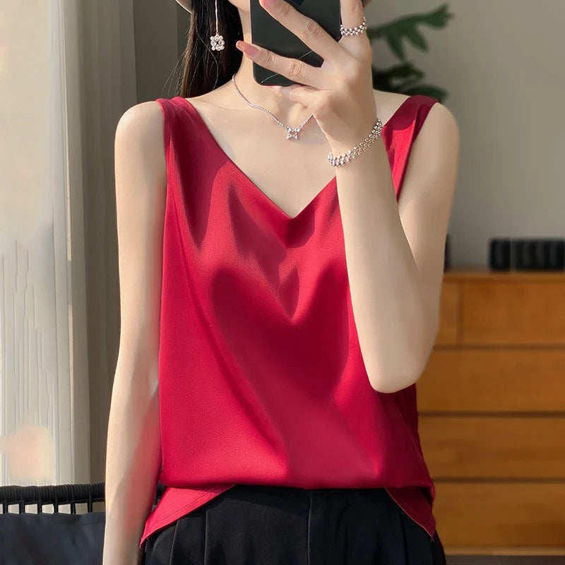 Sleeveless Plunging Loose Straight Plain Shirt