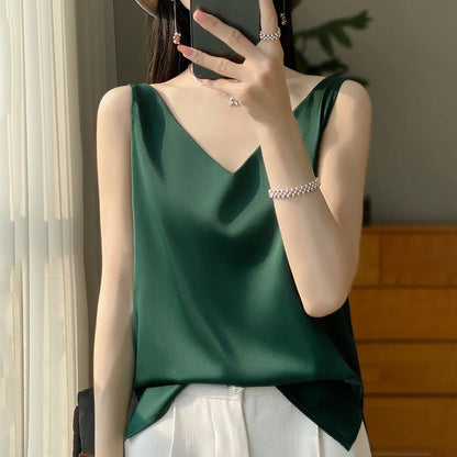 Sleeveless Plunging Loose Straight Plain Shirt