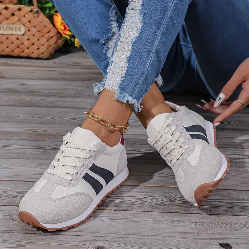 Women's Lace-Up Striped Retro Running Sneakers